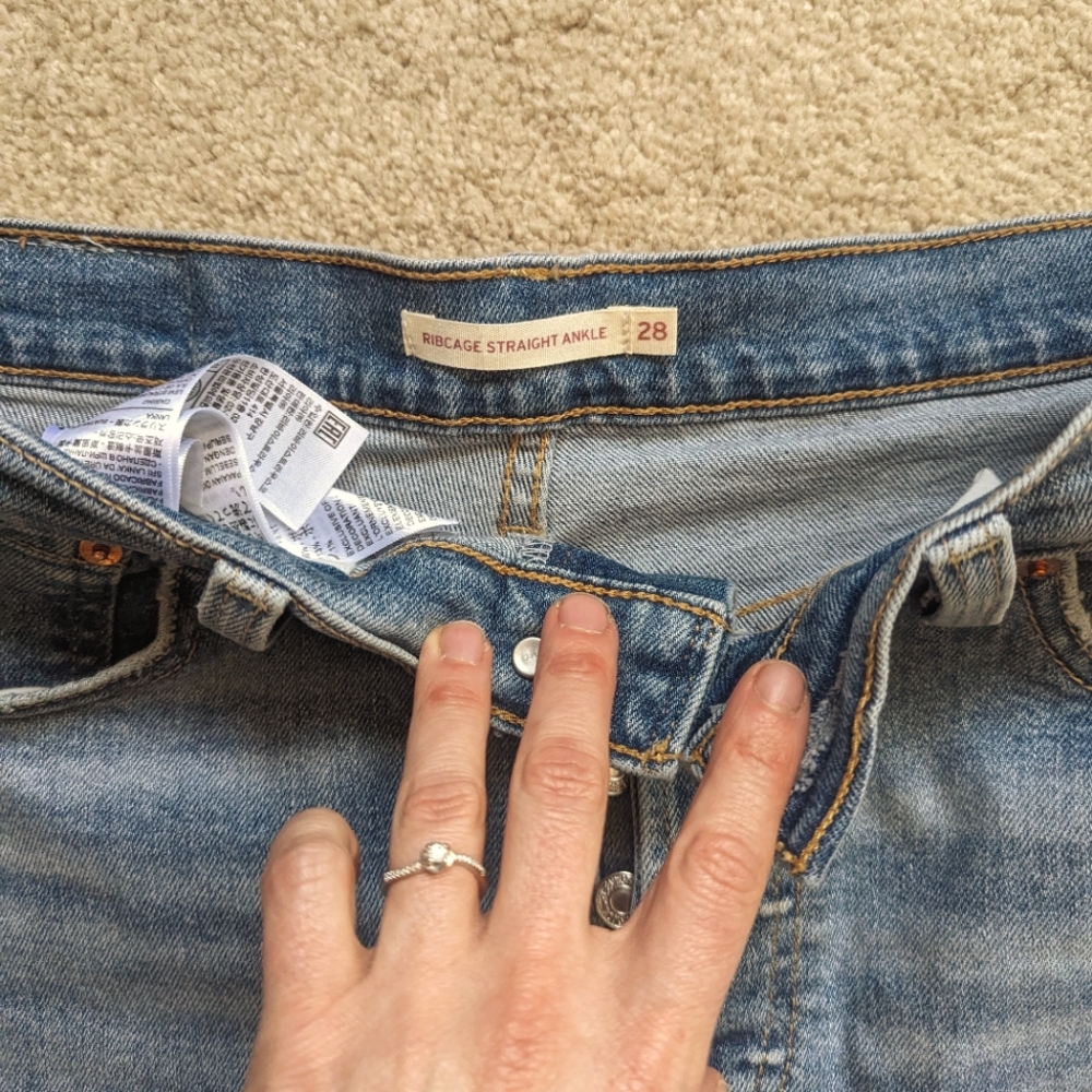 Levi's Ribcage Straight Ankle